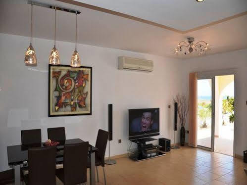 Sunrise Frontline Villas Sotira  Екстериор снимка